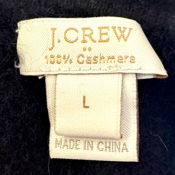 J. Crew Cozy, Fuzzy, Black Cashmere Sweater, crew Neck. Women’s L. - Picture 2 of 9